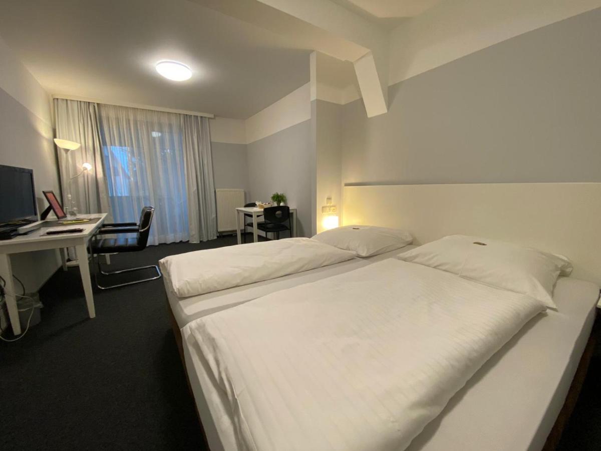 Hotel U. + Apartments Мильгейм-на-Руре Экстерьер фото
