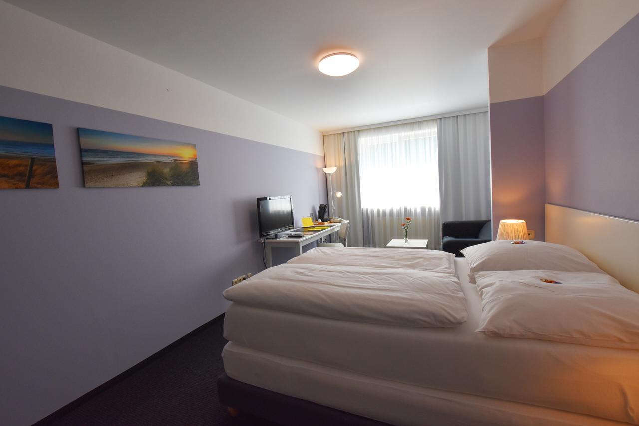 Hotel U. + Apartments Мильгейм-на-Руре Экстерьер фото